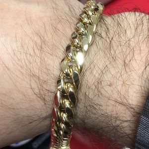 14kt yellow gold bracelet